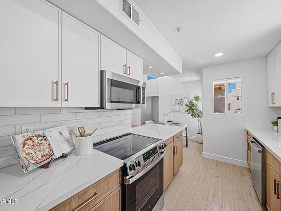 4th image of 11333 N 92ND Street #2063