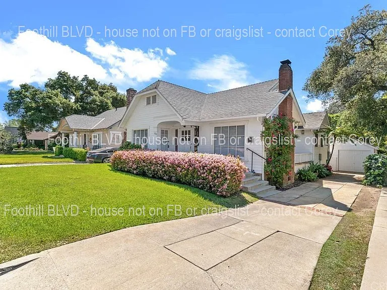 832 E Foothill Blvd — Photo 1