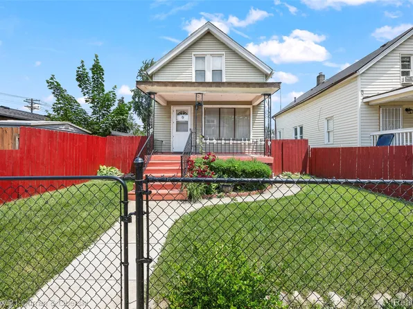 107 Pine St, River Rouge, MI 48218