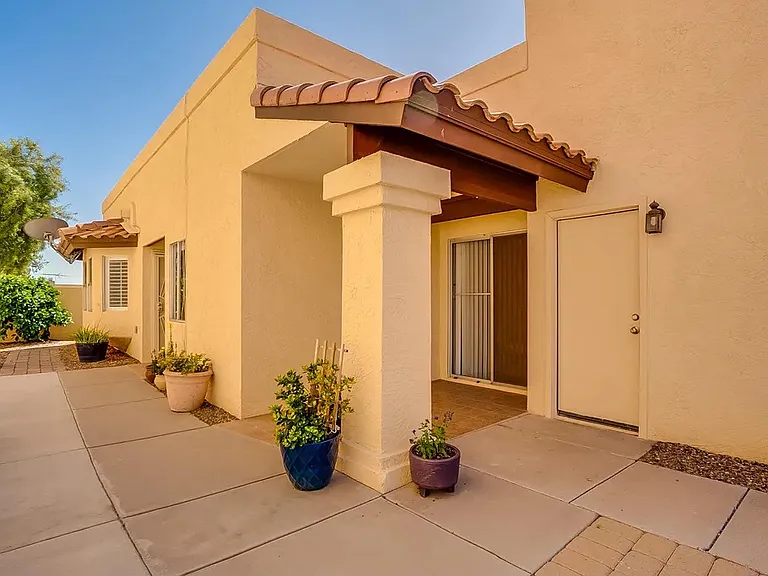 10925 E Hope Dr — Photo 12
