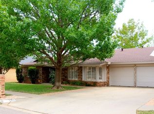 5715 70th Pl, Lubbock, TX 79424