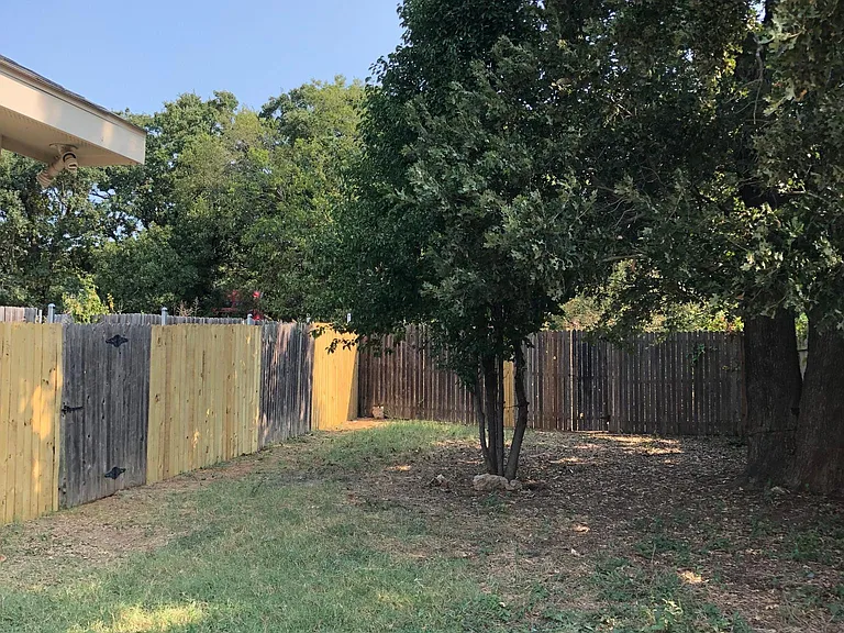 13637 Biggs St — Photo 12