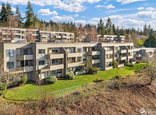 4895 76th Street SW #D703, Mukilteo, WA
