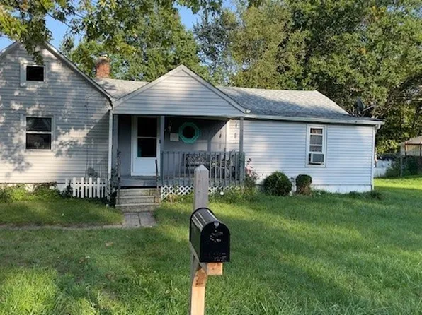 3909 Woodward Ave, Lorain, OH 44055