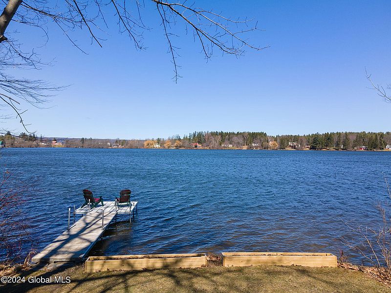 5th image of 1193 W Duane Lake Road