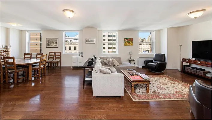 Rented by G. Laurie Cooper | media 10