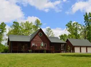 1868 Big Spring Gap Rd, Pikeville, TN 37367