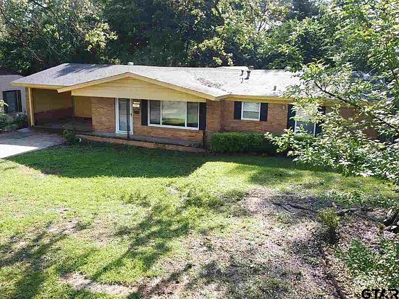 2nd image of 2016 Crestwood Dr