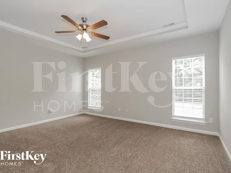 9708 Spring Park Dr — Photo 9