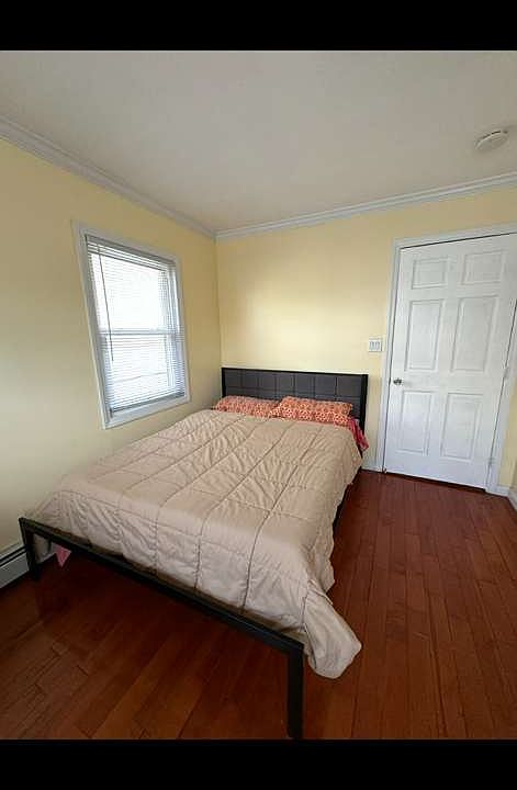 2nd image of 77 Hutton St APT 3