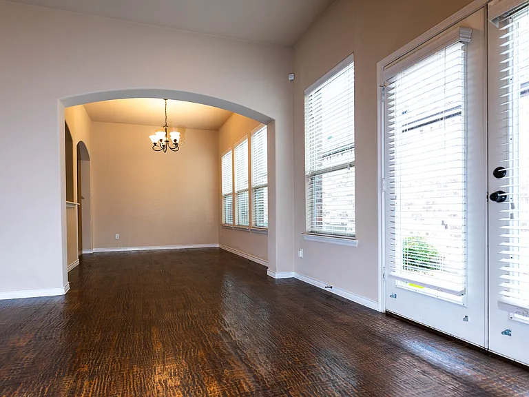 9404 National Pines Dr — Photo 5