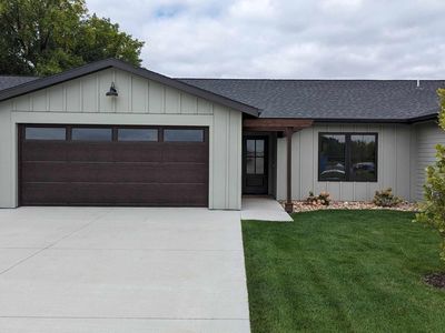 3921 Dorothys Ln, Spirit Lake, IA, 51360