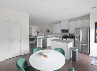 909 Ambient Way SW, Atlanta, GA 30331