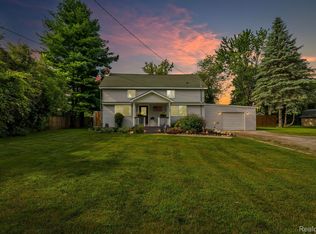 7487 Jordan Rd, Grand Blanc, MI 48439