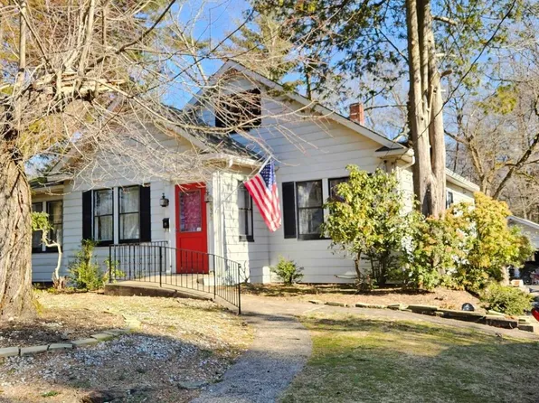 232 Crescent Ave, Wyckoff, NJ 07481