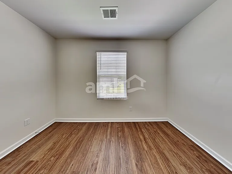150 Orion Way — Photo 18