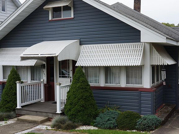 2nd image of 713 S Brady St