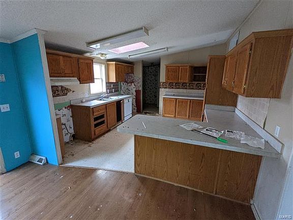 5th image of 10910 Hunters Creek Dr