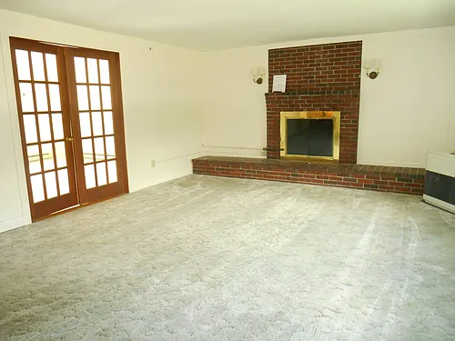 131 Buck St #A Photo 1