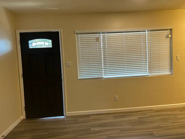 4639 Florida St — Photo 6
