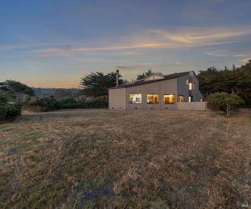 229 Klamath Way, The Sea Ranch, CA, 95497