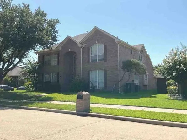 2810 Winterberry Dr, Rowlett, TX 75089