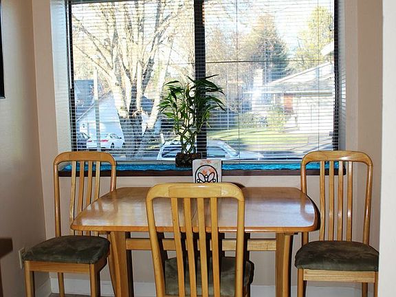 5th image of 10645 SW Garden Park Pl APT B