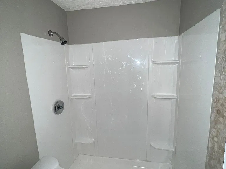 338-340 N Garfield Ave #1 — Photo 6