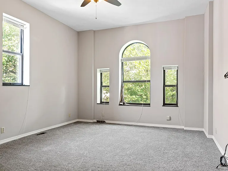 4330 W Pine Blvd — Photo 46