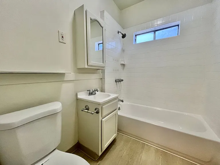 468 Gaviota Ave (Octagon) — Photo 5