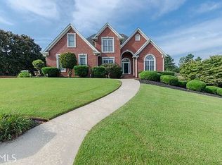 3711 Maple Forge Ln, Gainesville, GA 30504