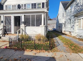 85 Chestnut St, Salem, NJ 08079