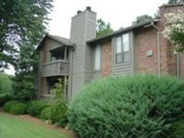 312 Tuxworth Cir, Decatur, GA 30033