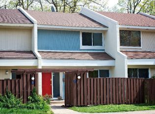 2211 Southgate Sq, Reston, VA 20191