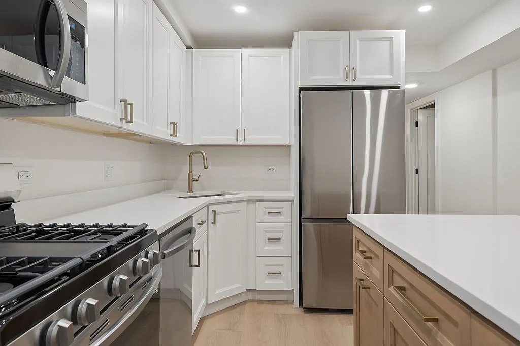 4 bed, 1800 sqft, $5,000 — Photo 3