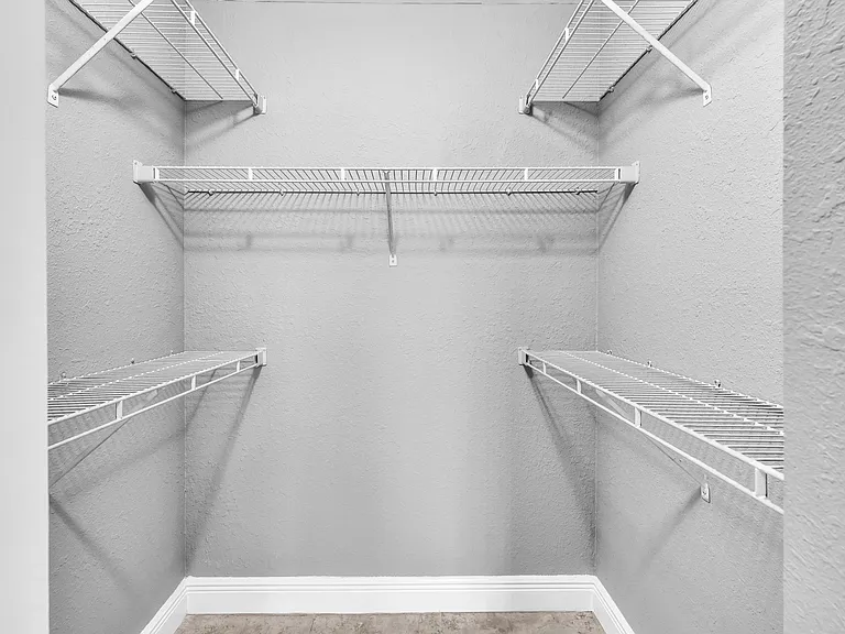2881 N Oakland Forest Dr #307 — Photo 43