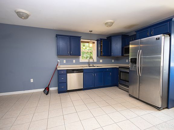 2nd image of 10 Russell Avenue