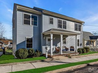 18 Walling St, Sayreville, NJ 08872