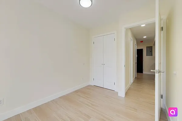 Rented by MAPT Residential LLC | media 7