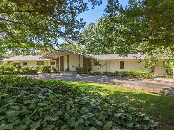 1961 Maple Glen Rd, Sacramento, CA 95864