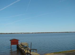 613 Santee Dr, Santee, SC 29142