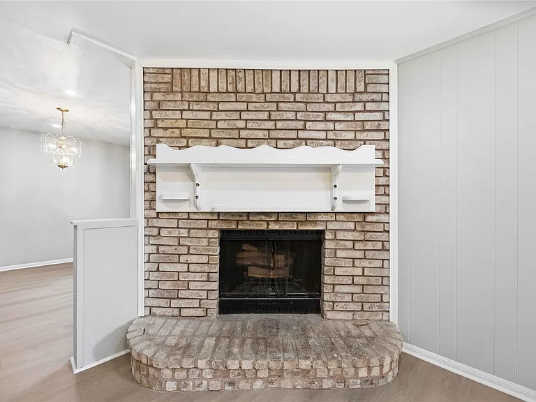 11006 Thackery Ln — Photo 11