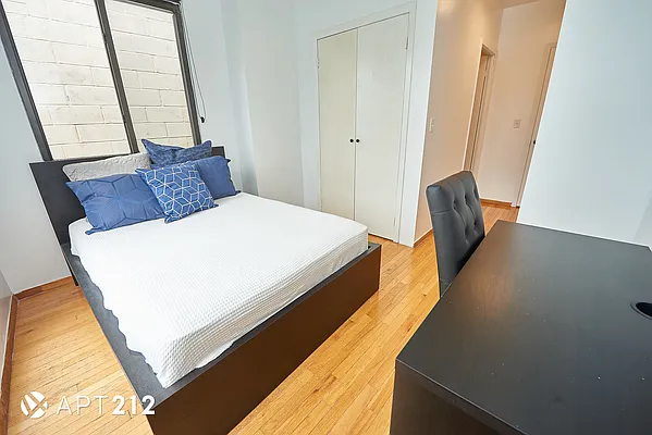 Rented by APT212 INC | media 14
