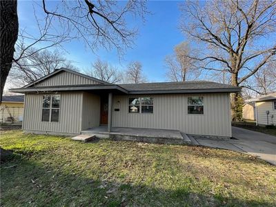 110 W Forest Ave, Girard, KS, 66743