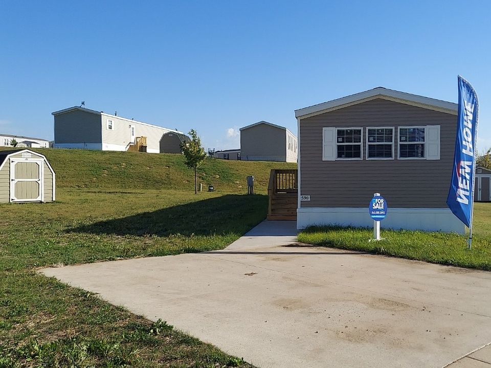 1st image of 590 Ski Park Ln