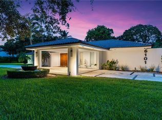 6101 SW 104th St, Pinecrest, FL 33156