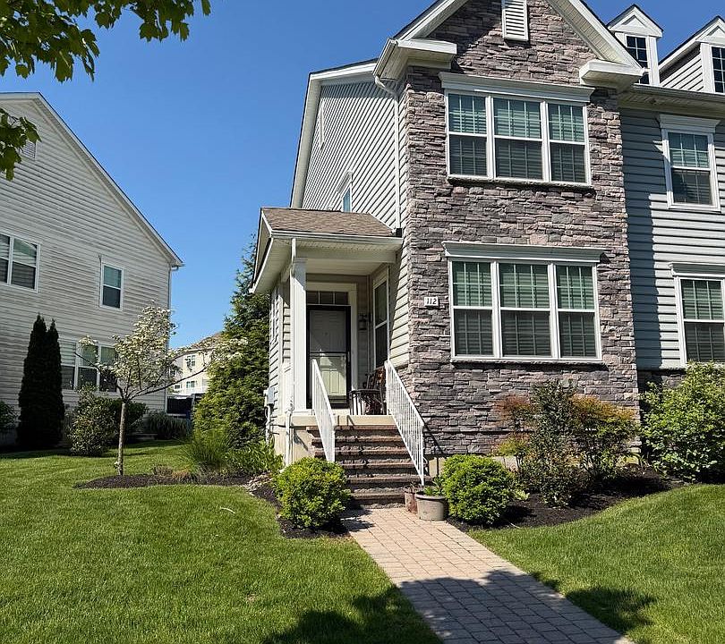 1st image of 112 Grissom Dr