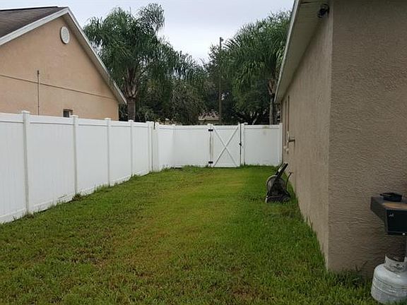 4th image of 1728 Loriana St