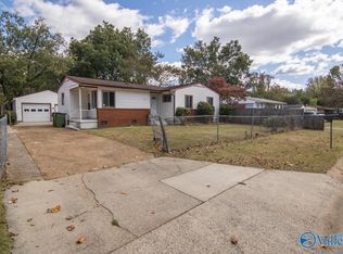 2907 Holiday Dr SW, Huntsville, AL 35805