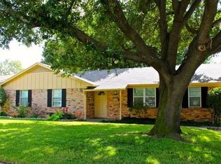 1126 Weathered St, Irving, TX 75062